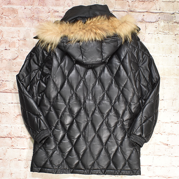 美品 MALE&Co.メイルアンドコー ダイヤキルティング レザーダウン  