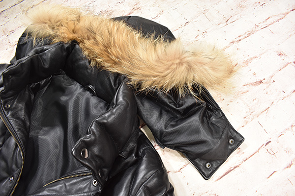 美品 MALE&Co.メイルアンドコー ダイヤキルティング レザーダウン  