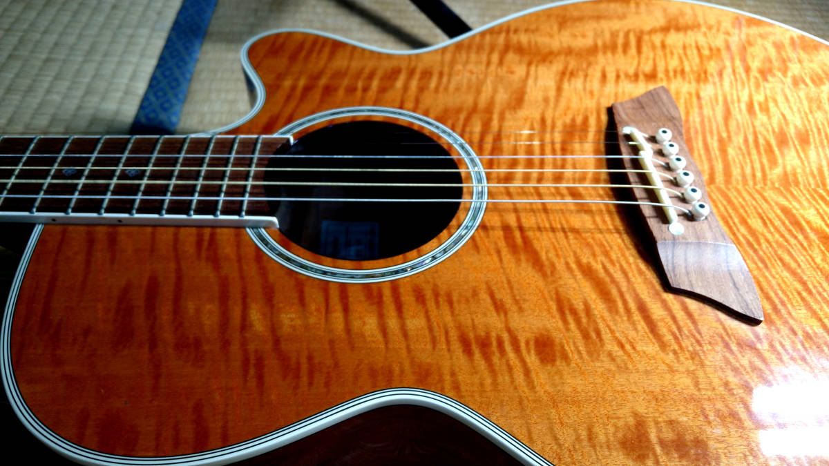 中古 エレアコ TAKAMINE PTU121C VN 美品 - PTU121C GBB | クロサワ 