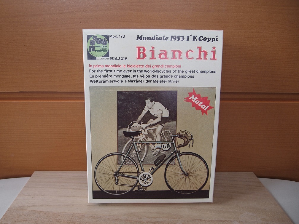 PROTAR（プロター社）1/9 Bianchi(ビアンキ）美品(オートバイ)｜売買