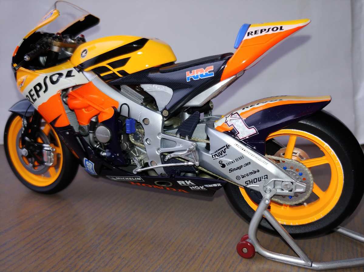 ミニチャンプス 1/12 ホンダRC212V レプソルホンダ 2007 モトGP