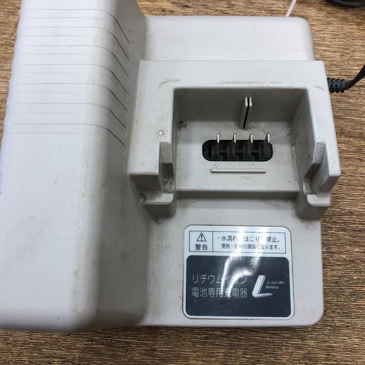 パナソニック電動自転車 充電器 NKJ033 NKJ033 パナソニック Panasonic