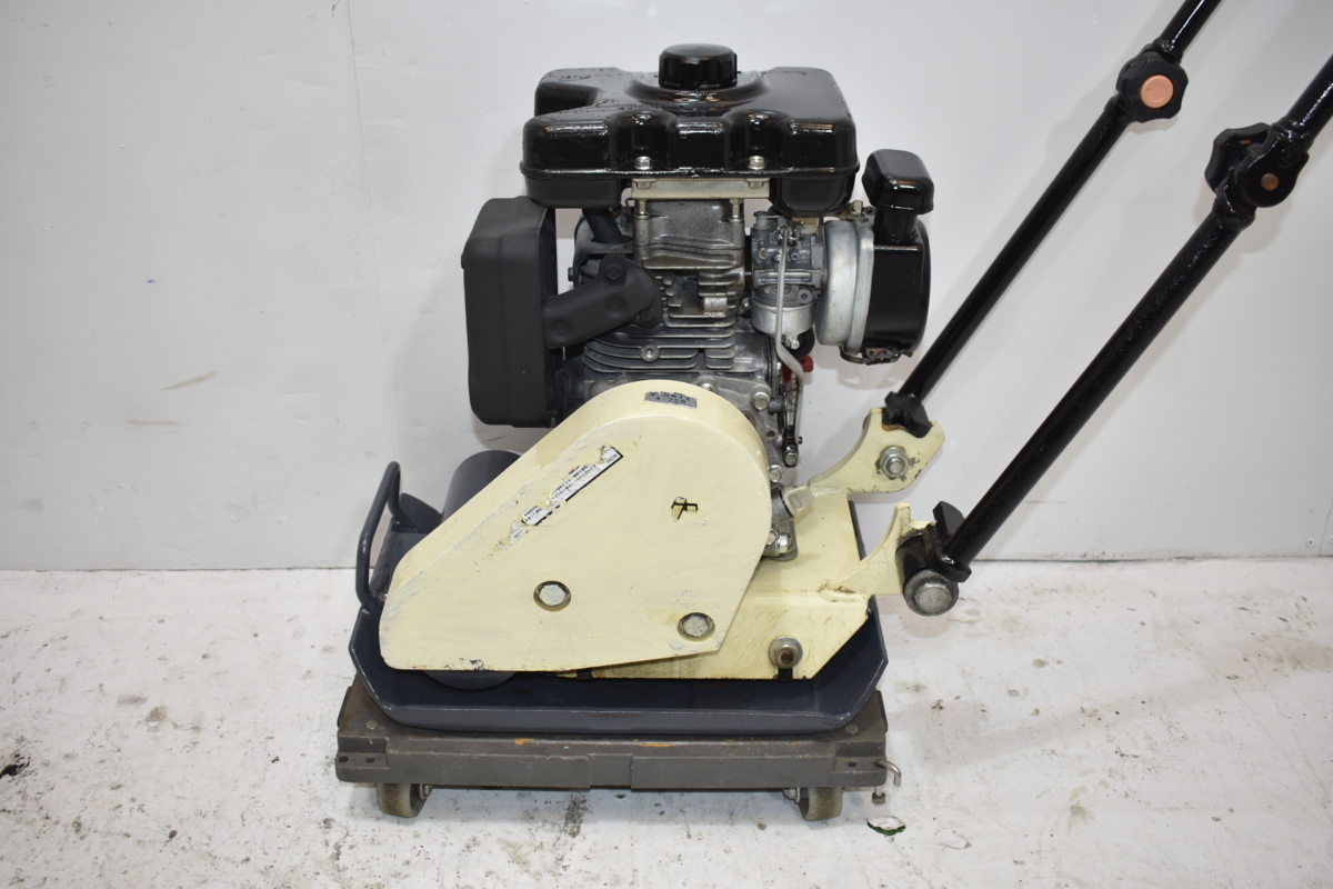 明和製作所 プレートコンパクター KP30A プレート 30kgエンジン