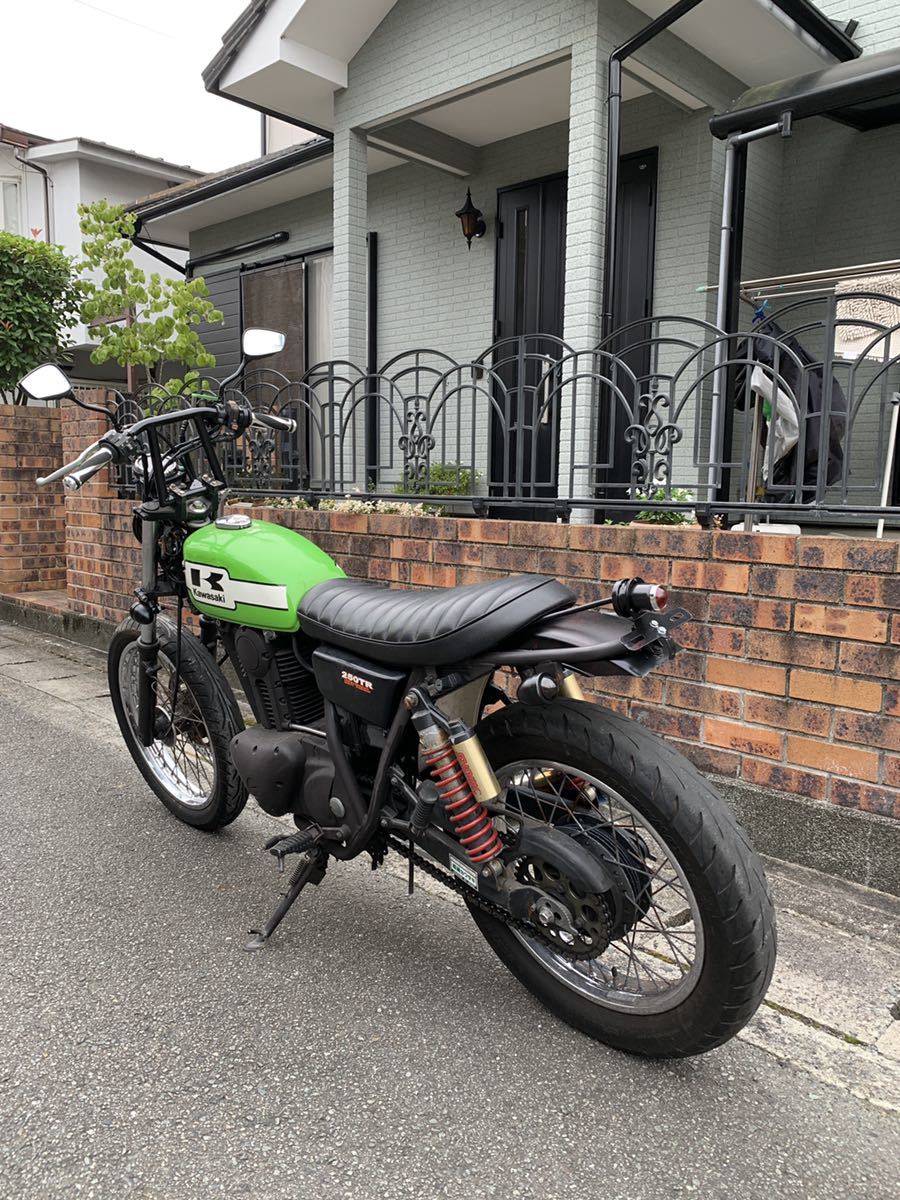 カワサキ　250TRキャブ車　カスタム