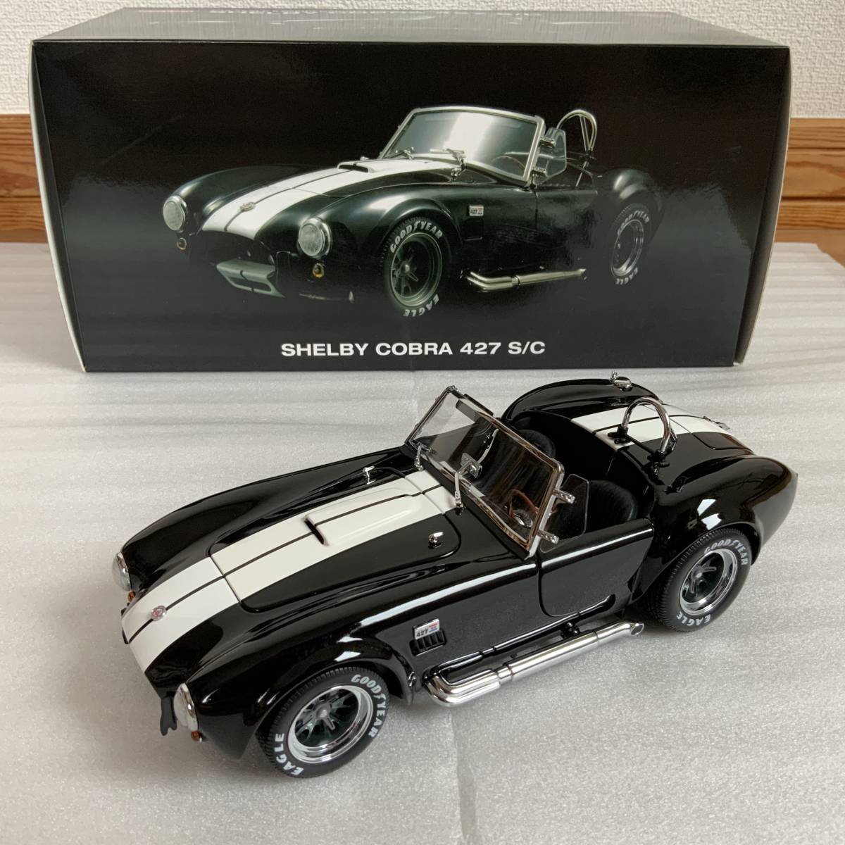 □□京商1:18SHELBY COBRA 427 S/C シェルビーコブラ中古美品 