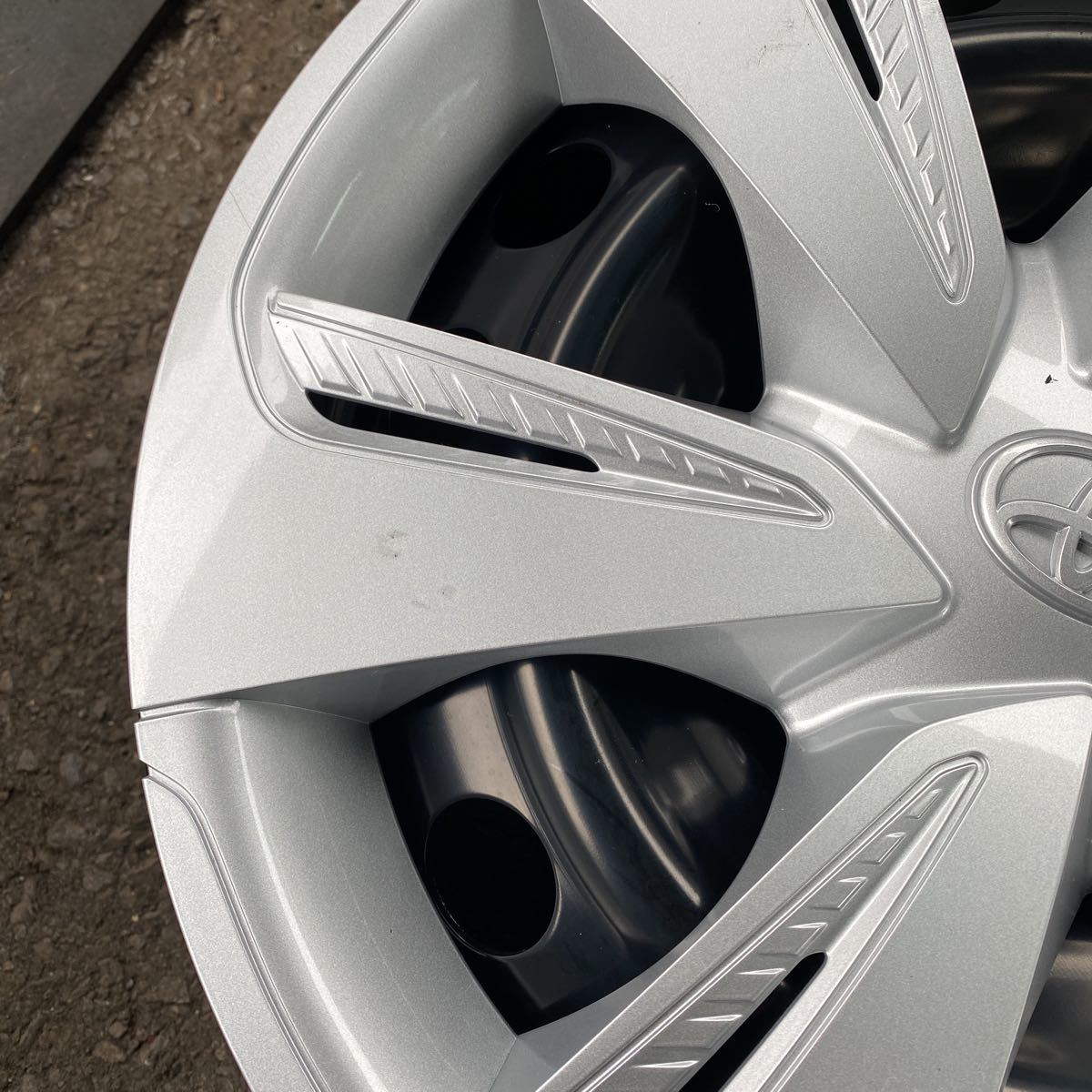 シエンタ トヨタ純正 15インチ スチールホイール4本セット 新車外し