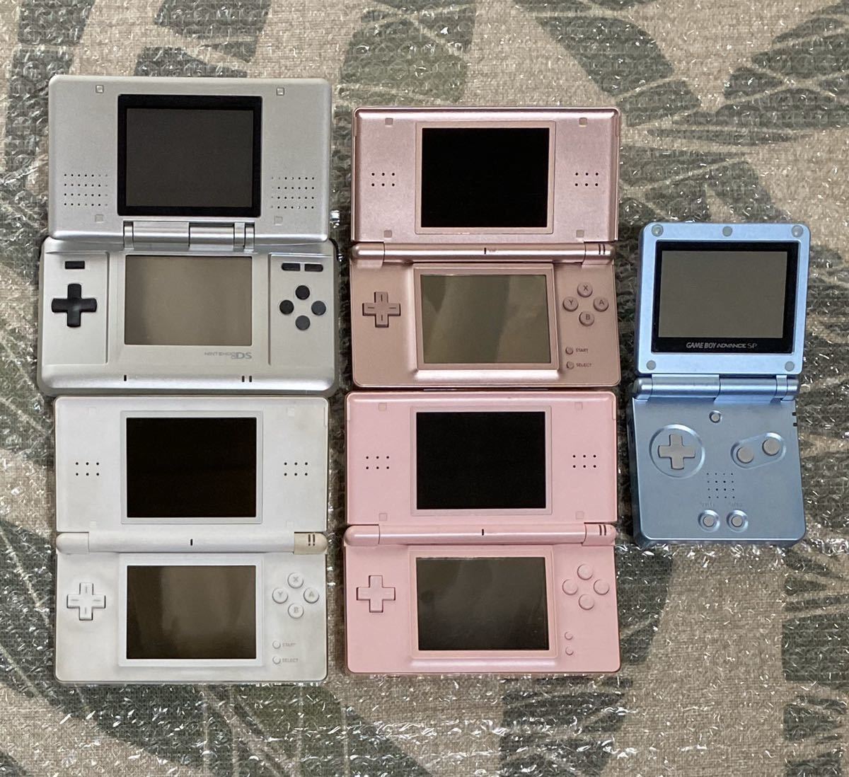 中古ジャンク 30個 データレコーダ(HVC-008)/PSP/3DS LL/DS lite/DS/GBA/GBA SP/GBC/GBP/switchコントローラー/PS4コントローラー 簡易清掃