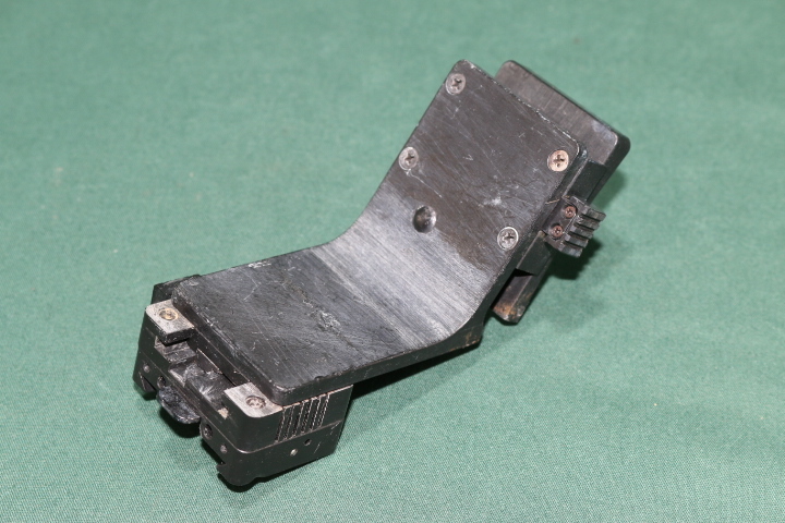 沖縄米軍実物 レア PVS-21 ナイトビジョン用 ブラックカラー ヘルメット マウント パーツ L 米軍実物ナイトビジョンヘルメットマウントゴアーム