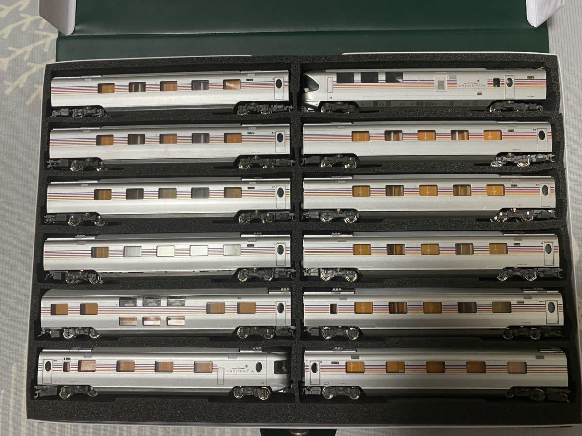 ニケニケ様用 KATO 10-399 カシオペア E26系 EF81 ジャンク品 KATO E26