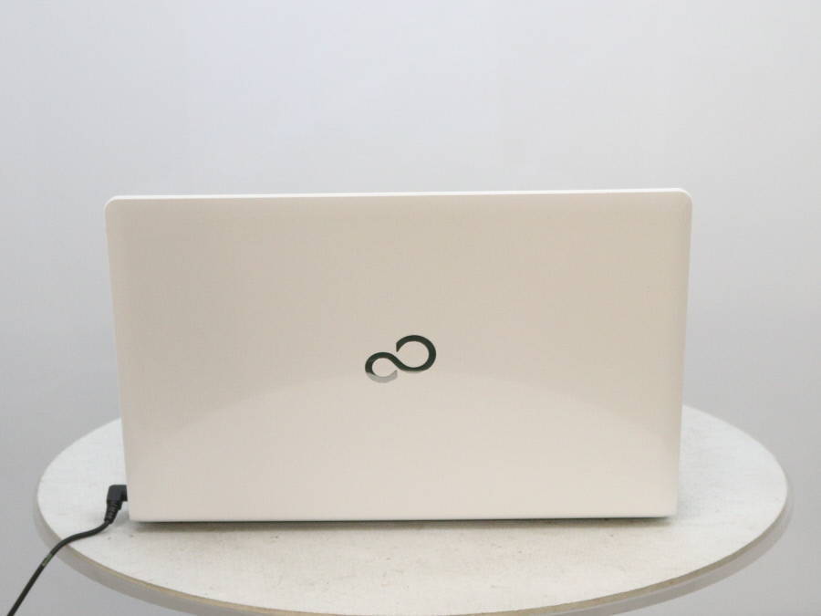 ≫ LIFebook AH42⁄W FMVA42WW 8GB ストレージ無 富士通 FMV