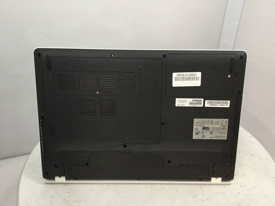 ≫ LIFebook AH42⁄W FMVA42WW 8GB ストレージ無 富士通 FMV
