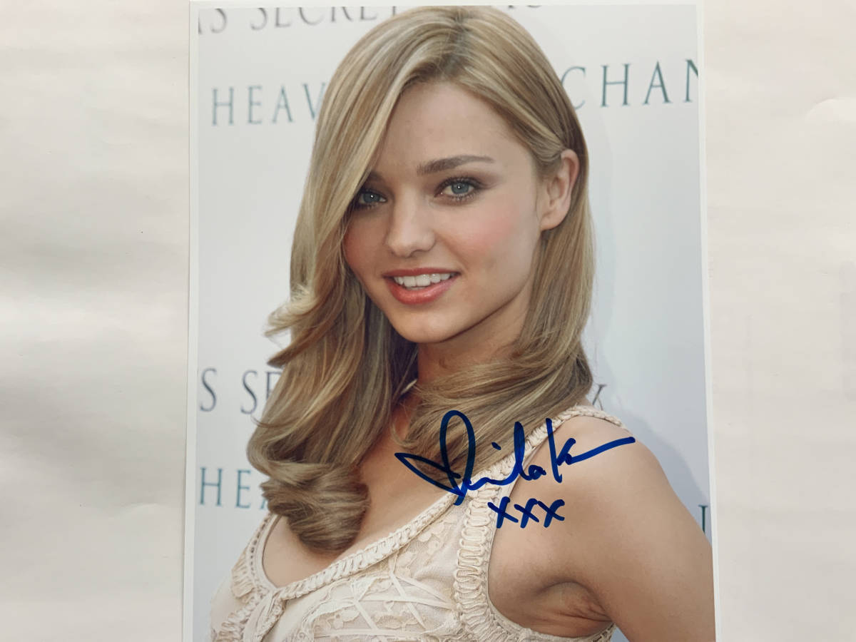 スーパーモデル ミランダ・カー Kerr 直筆サイン入り写真 Miranda