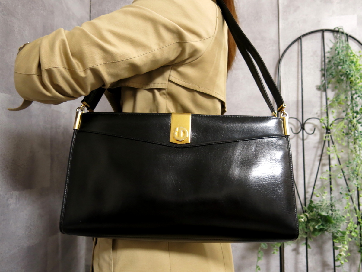 超美品○Christian Dior クリスチャン・ディオール○カーフ レザー 本 