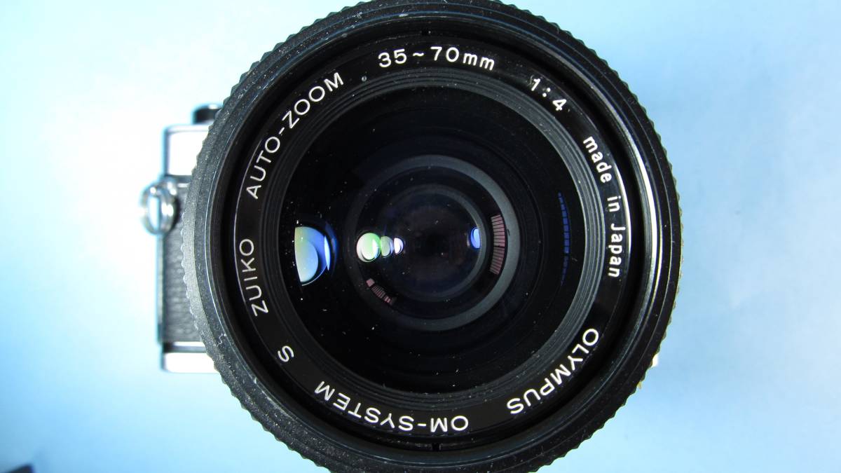 ★ OLYMPUS OM-2 (使用説明書付) + ZOOMレンズ35-70mm ☆ OLYMPUS OM-2(使用説明書付) + ZOOMレンズ 35-70mm およそ半世紀