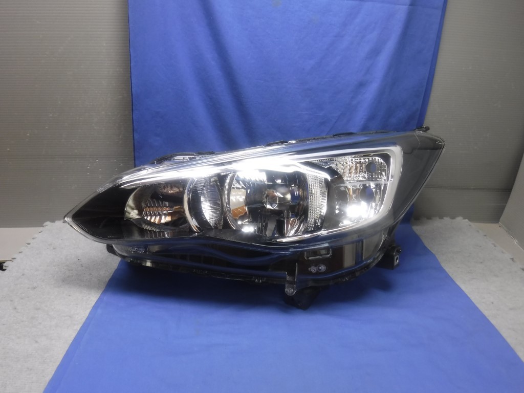 インプレッサ　スポーツ　G4　XV　GT/GK　左ヘッドライト　ハロゲン　1920　84001FL010　5A (Y2365)