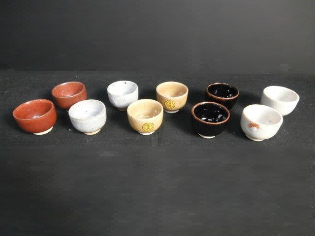 11□中国美術□清代 在銘款 漢詩 色絵獅子図 耳付花瓶 唐物 景徳鎮