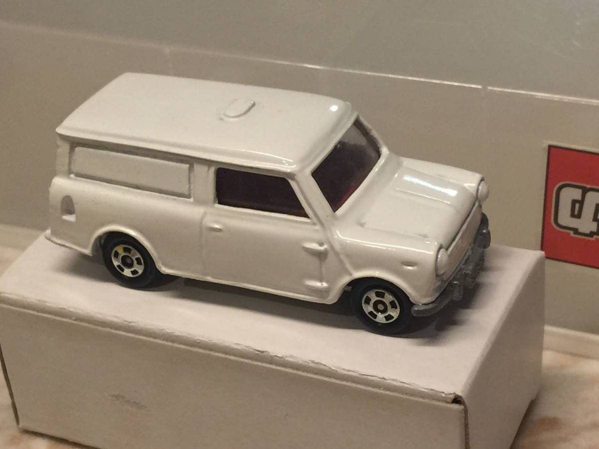トミカ ミニクーパー BLMC 日本製 ミニクーパーSマークIII
