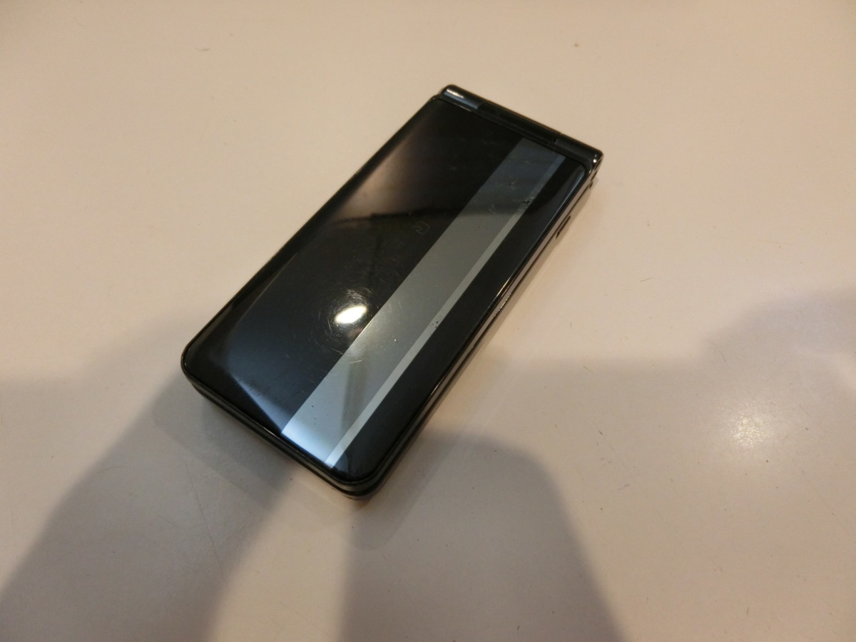 SIMフリー☆docomo ○判定 P-01J ブラック 中古品☆_1