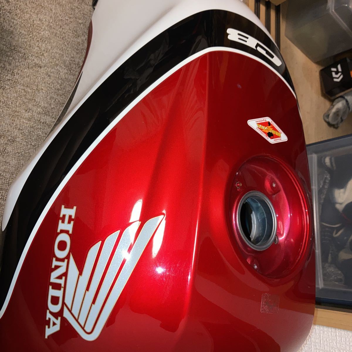 CB400SF NC42フューエルタンク 【公式通販】