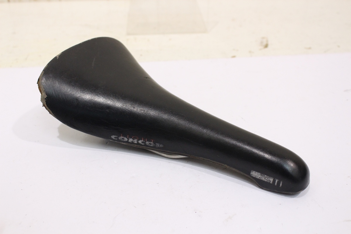 Concor light サドル selle sanmarco 黒x白ロゴ コンコール