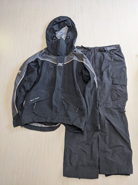 ウィンタースポーツ Helly Hansen スノーボードウェア グレー