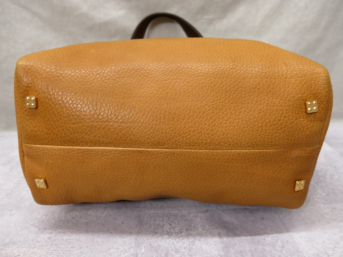 ○美品○LOEWE ロエベ○アナグラム○ロゴ型押し○レザー 本革○ハンド 
