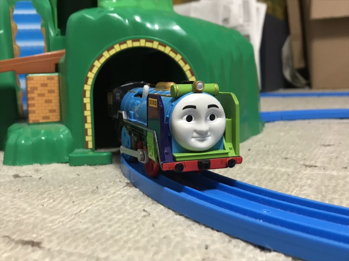 1円スタート　プラレール トーマス　おしゃべり　どきどきマウンテン　ヒロ　伝説の英雄　パッチワーク　ゴードン　限定品　大量セット プラレール きかんしゃトーマス 全高約 がたがた! ビューン がたがたビューン！どきどきマウンテンDX｜徹底