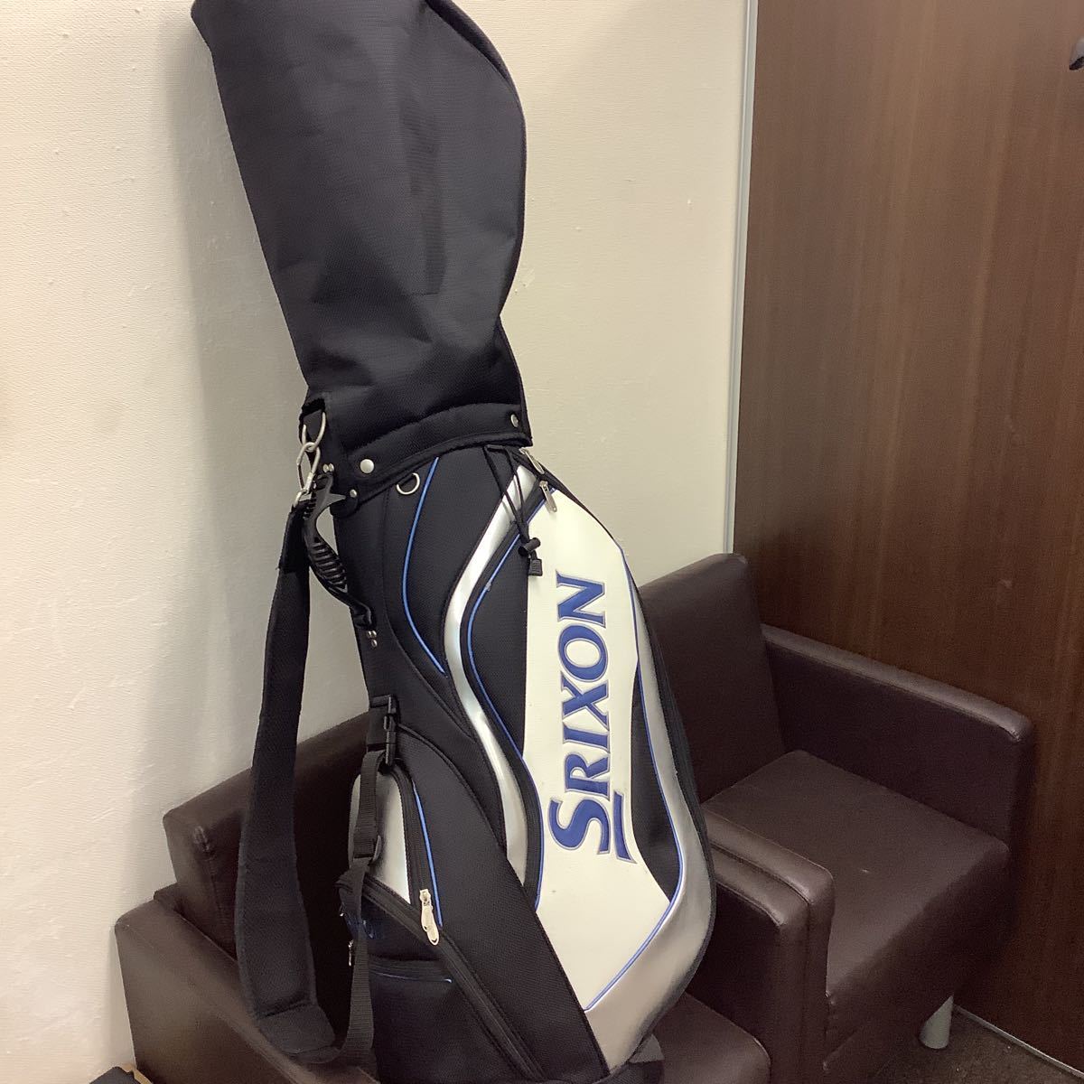 スリクソン キャディバッグ SRIXON プロ（ブランドスリクソン 