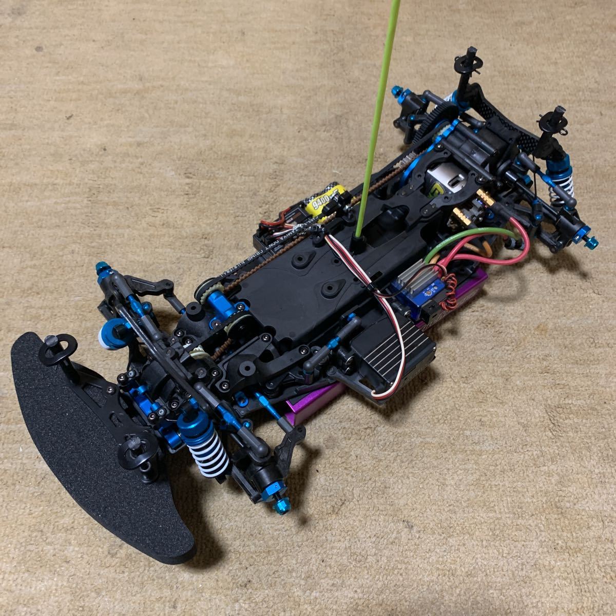 タミヤ tt-02 SRX仕様AUTECH Zボディ付き タミヤ tt-02 SRX仕様AUTECH Z