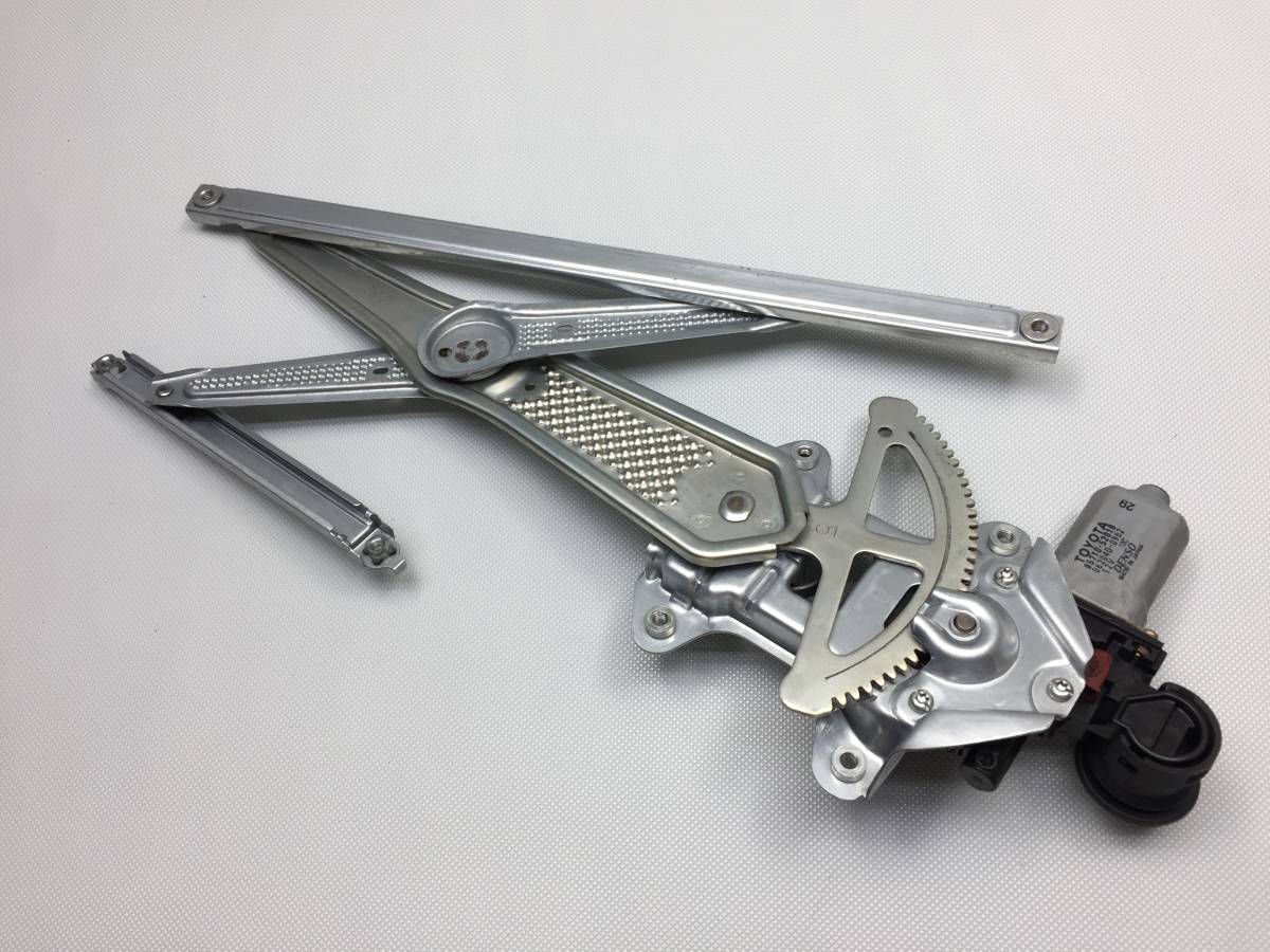 定番，お得 SCP10 NCP10 NCP15 ヴィッツ 右フロント 運転席 ドア用 パワーウインドウモーター レギュレーターモーター 85710-52010 7万km走行品(トヨタ用)｜売買されたオークション情報、yahooの商品情報をアーカ トヨタ用