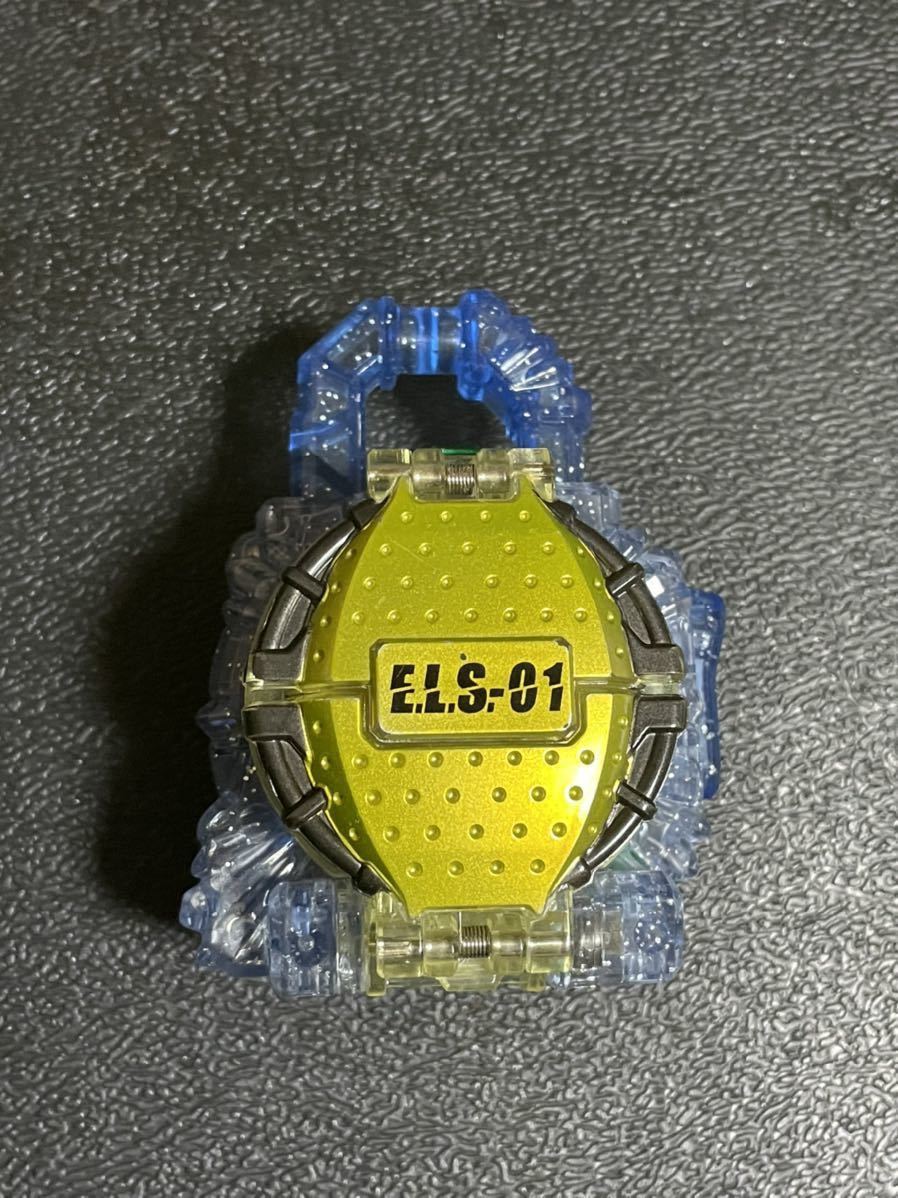 【お買い得，限定SALE】 仮面ライダー 鎧武 DX レモンエナジーロックシード(仮面ライダー)｜売買されたオークション情報、yahooの商品情報をアーカイブ公開 - オークファン 仮面ライダー