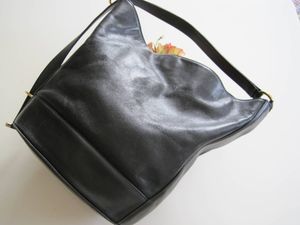 Luna Borsa バッグのヤフオク の相場 価格を見る ヤフオク のluna Borsa バッグのオークション売買情報は5件が掲載されています