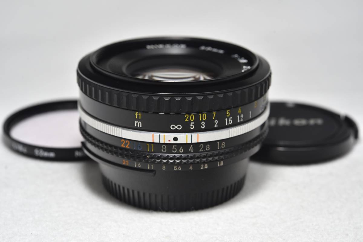 50mm Nikon Nikkor f⁄1.8 - NIKKOR | Lens Ai-S Haw's Richard