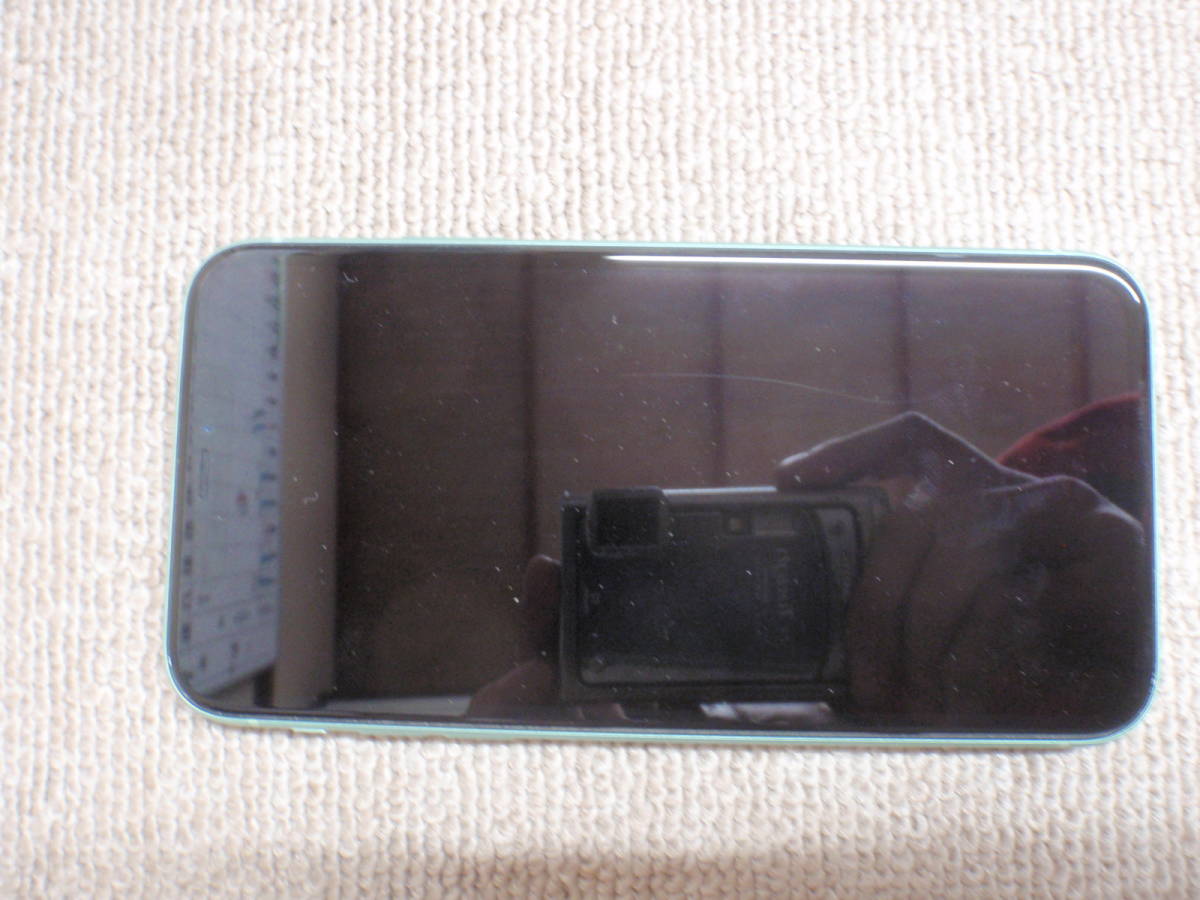 Apple iPhone 11 Green 64GB - iPhone Apple This iPhone's Bright