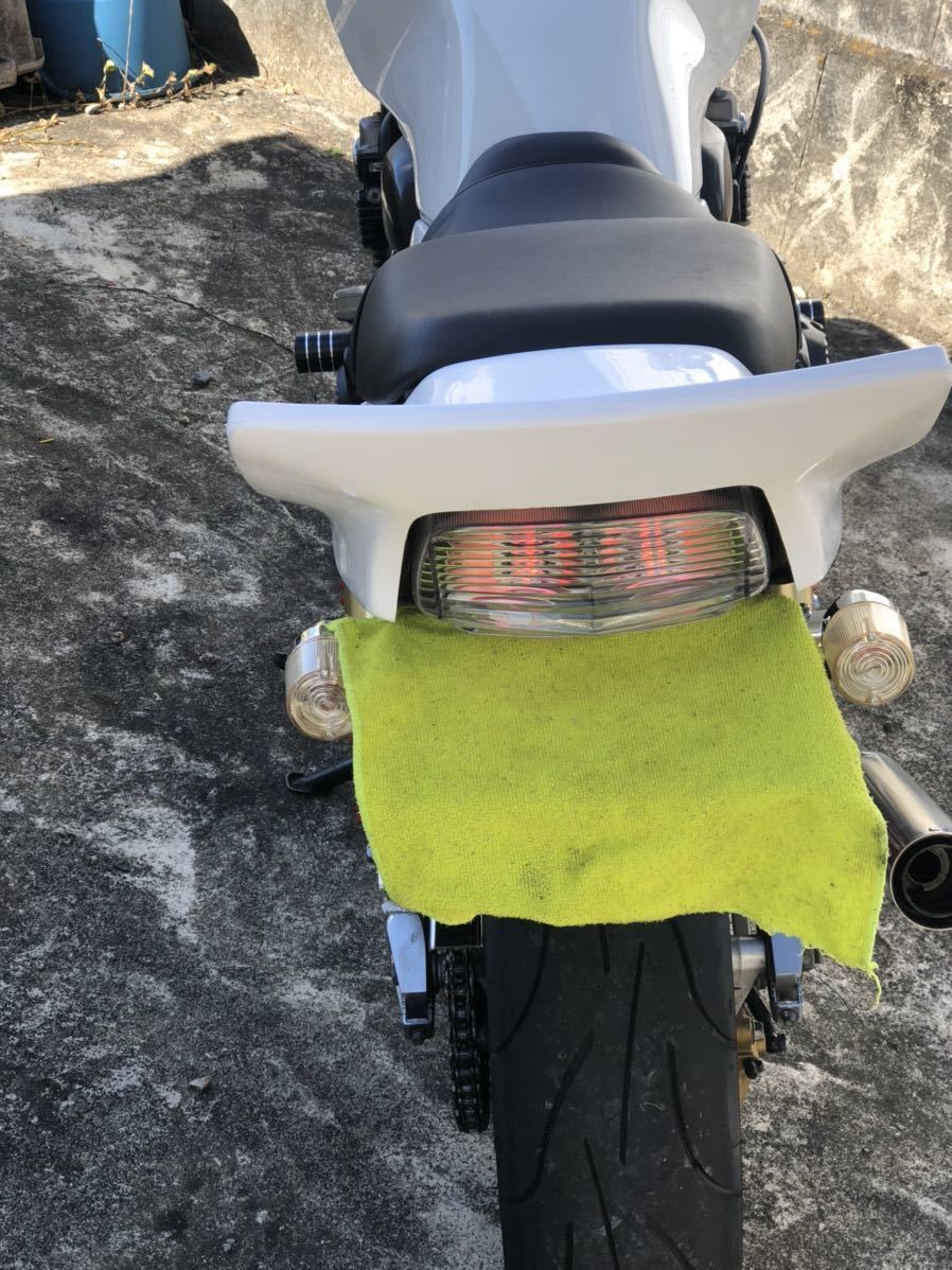 ホンダ cb400sf nc39スペック1.2用BEETタイプ、新品リアカウル未塗装 
