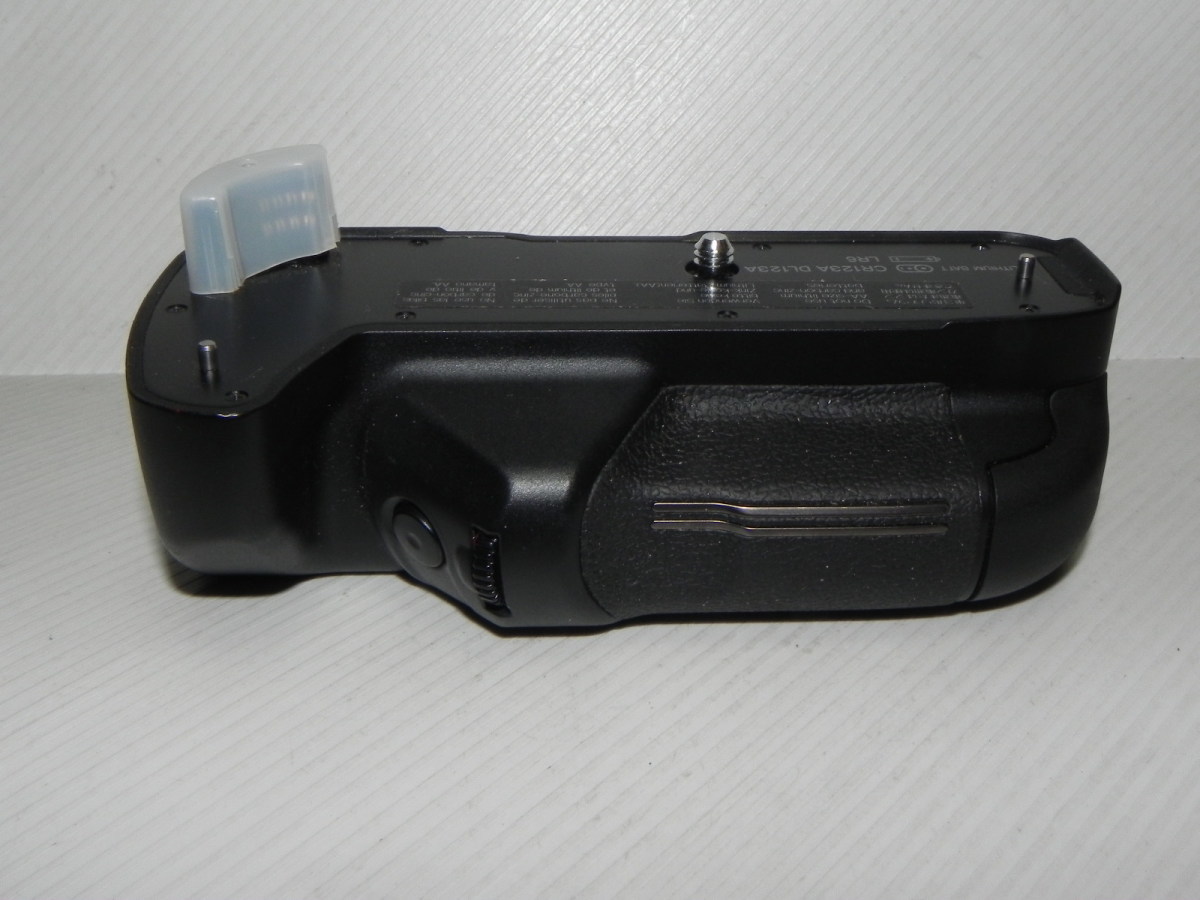 MINOLTA (ミノルタ) VC-7 縦位置コントロールグリップ (中古良品)