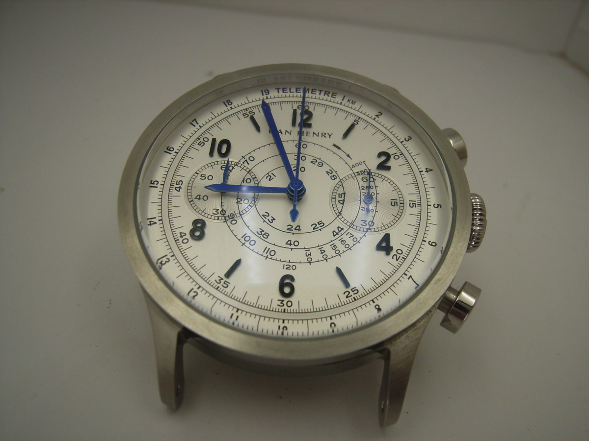 希少限定【DAN HENRY ダンヘンリー 1939 クロノグラフ 腕時計】美品 