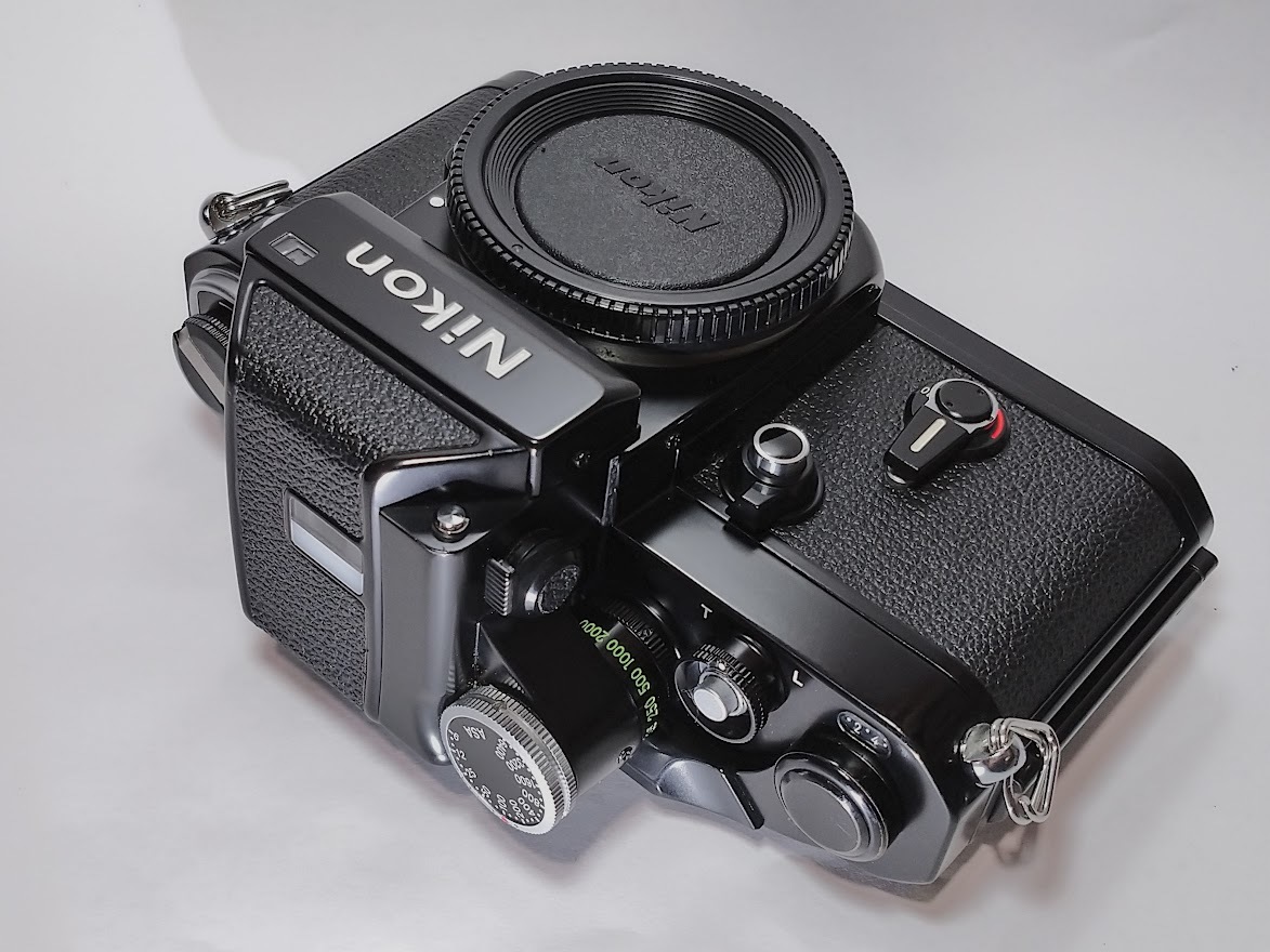 極上美品／ストラップ付】 ニコン Nikon F2 フォトミック(DP-1