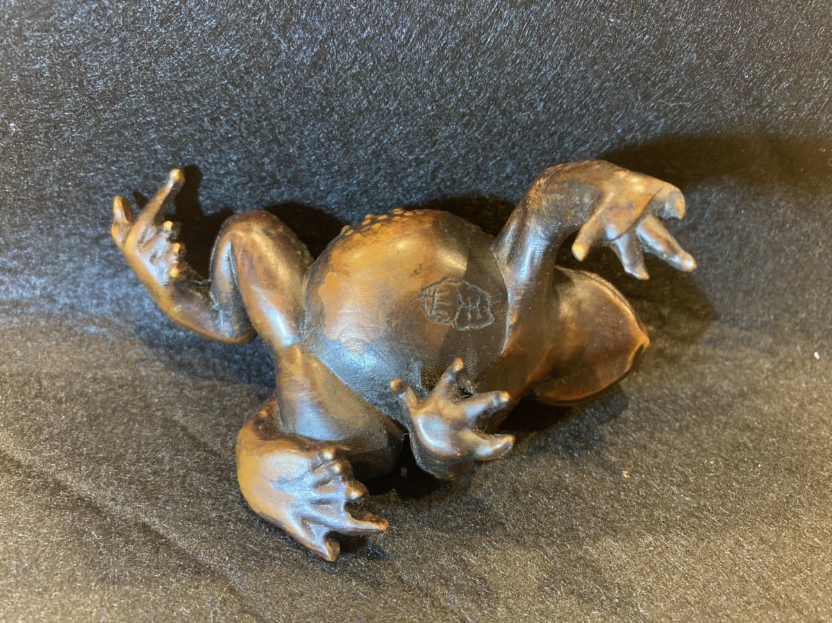 根付 カエル 蛙 時代物 （201729） 古美術蛙 草履 根付