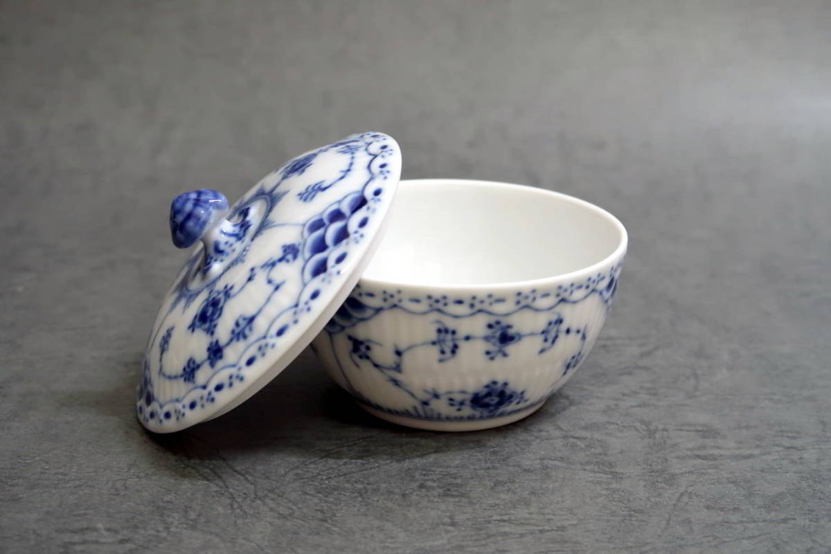 ブランド食器】 Royal Copenhagen / ロイヤル・コペンハーゲン ブルー 