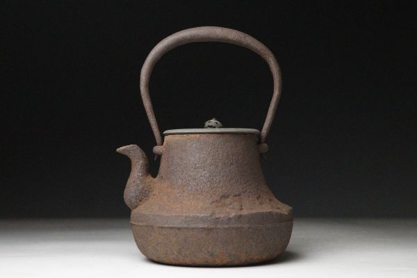 LIG】龍文堂造 富士形時代鉄瓶 茶道具 古美術品 旧家蔵出品 [.U]
