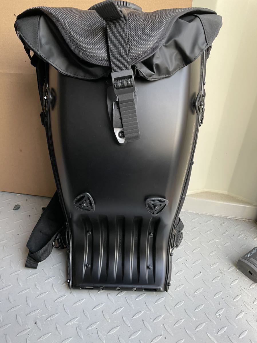 ボブルビー 25L GTX マットブラック 【公式通販】