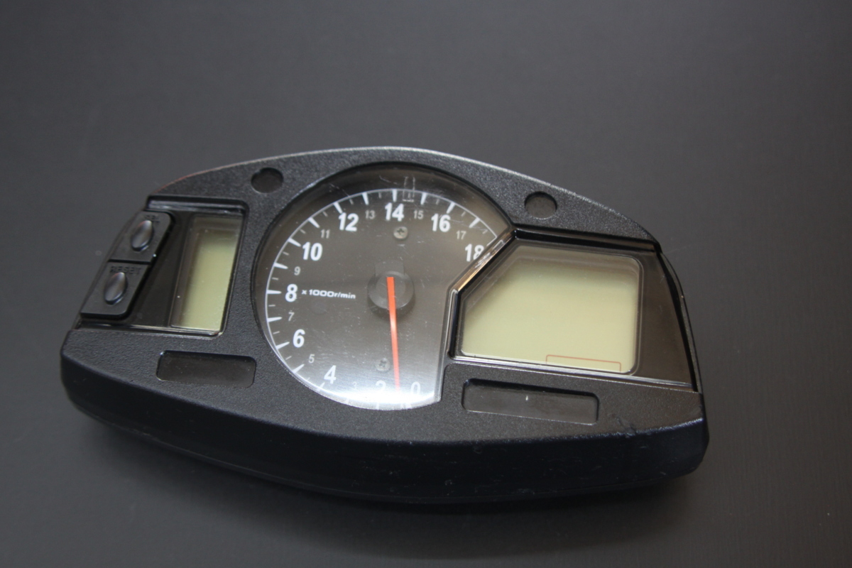 CBR600RR(PC40)HRC製メーターASSY！