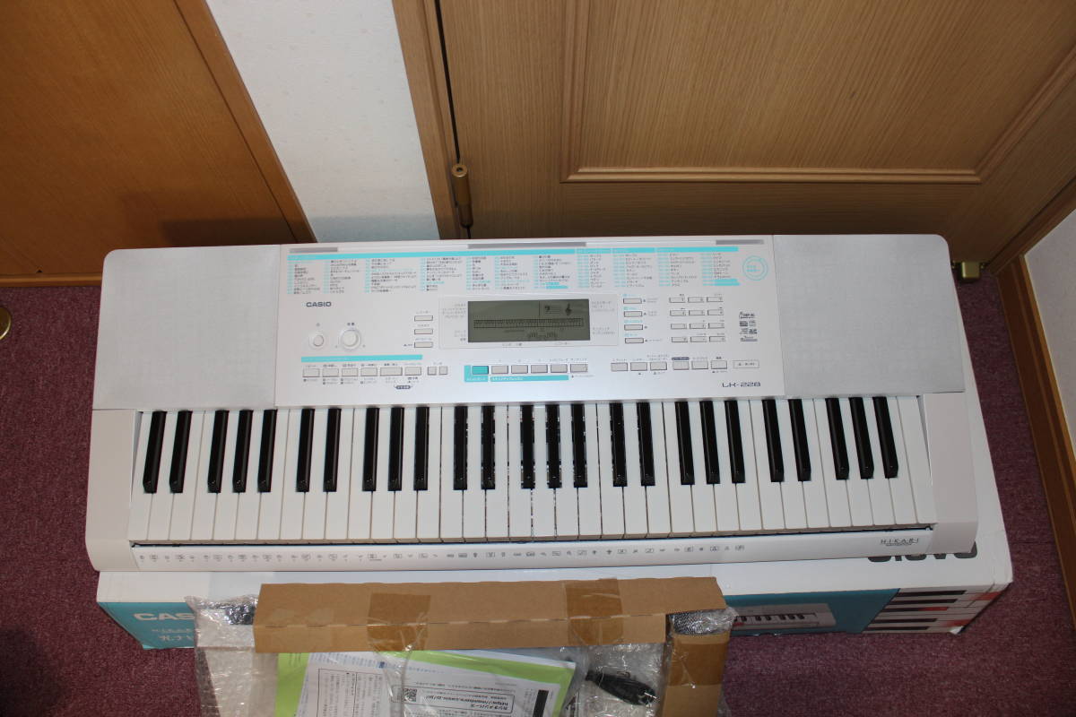 カシオ LK－228 キーボード LK-228 CASIO 光ナビゲーション 
