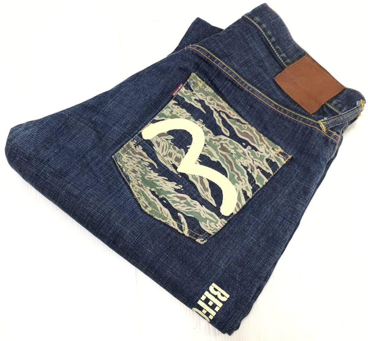 □ EVISU エヴィス □ LOT2001 白カモメ 家紋ペイント 迷彩柄ポケット 