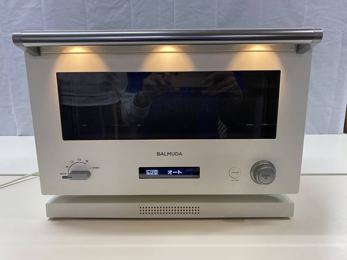 バルミューダ BALMUDA　The Range　K04A-WH　オーブンレンジ　１８L　2018年製