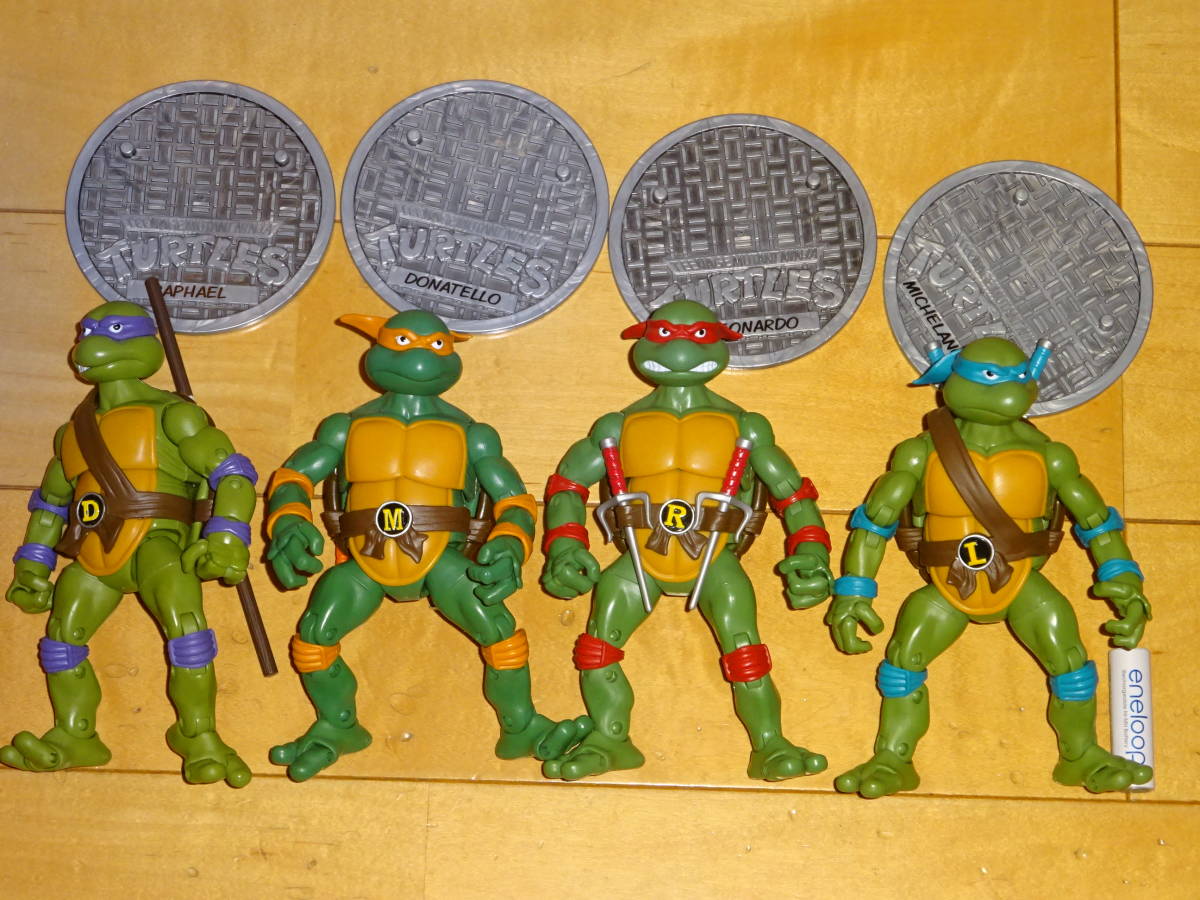 TMNT クラシックコレクション　4体セット　中古　プレイメイツ