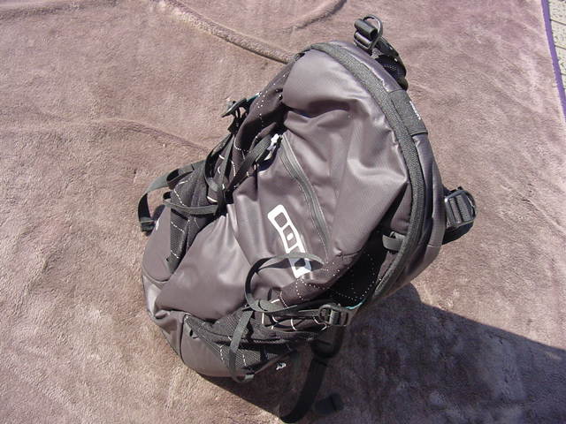 ION Transom 16 L/XL BK 新品未使用