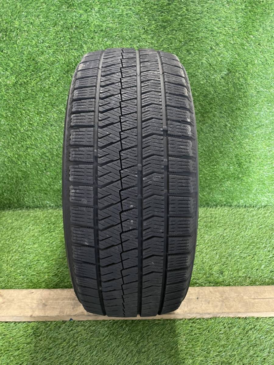 送料込み♪ 215/50R17 ブリヂストン BLIZZAK VRX2 8mm 2019年 中古 スタッドレスタイヤ 1本