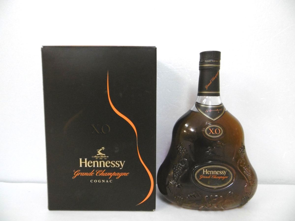古酒 未開栓 HENNESSY XO GRANDE CHAMPAGNE ヘネシー XO グランド シャンパーニュ ブランデー 箱 700ml 40% L16780yY